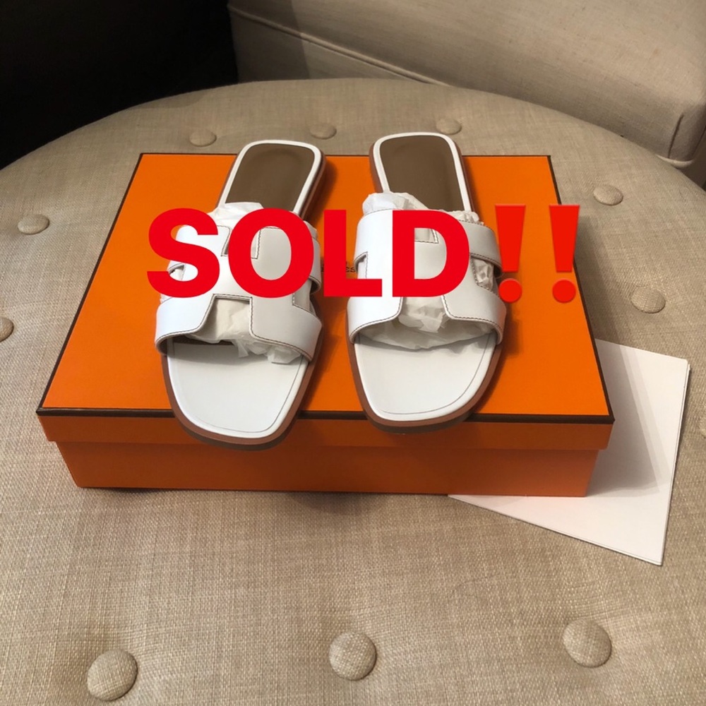 Hermès Oran Sandals